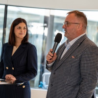 Dopravu v Česku drtí ceny asfaltu i nejistota. Ministr Bednárik potvrdil stavbu plavebního stupně Děčín